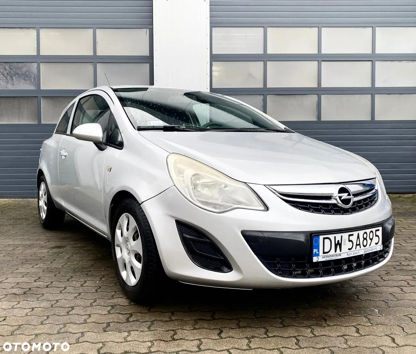 Opel Corsa 1.2 16V Color Edition - 2