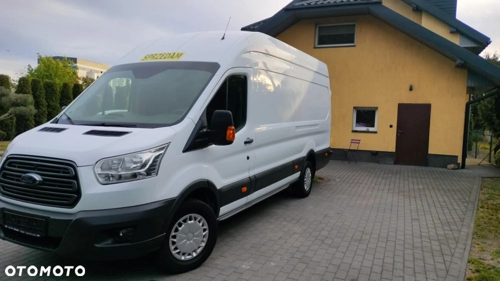 Ford Transit - 1