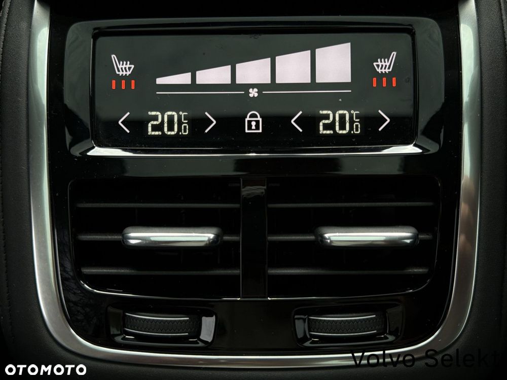 Volvo XC 90 - 18