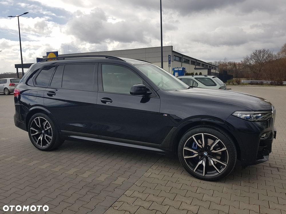 BMW X7 - 16