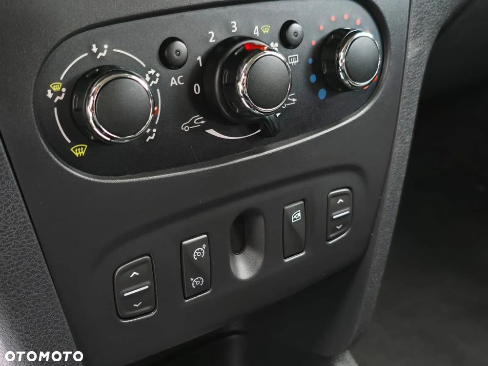 Dacia Sandero Stepway - 12