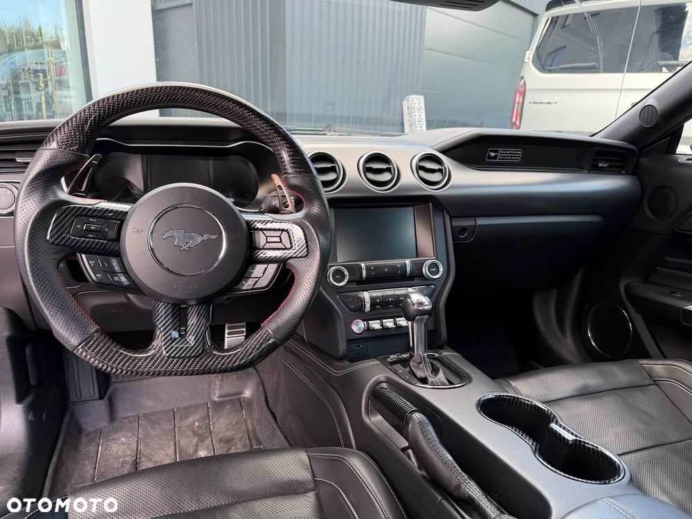 Ford Mustang 5.0 V8 GT - 9