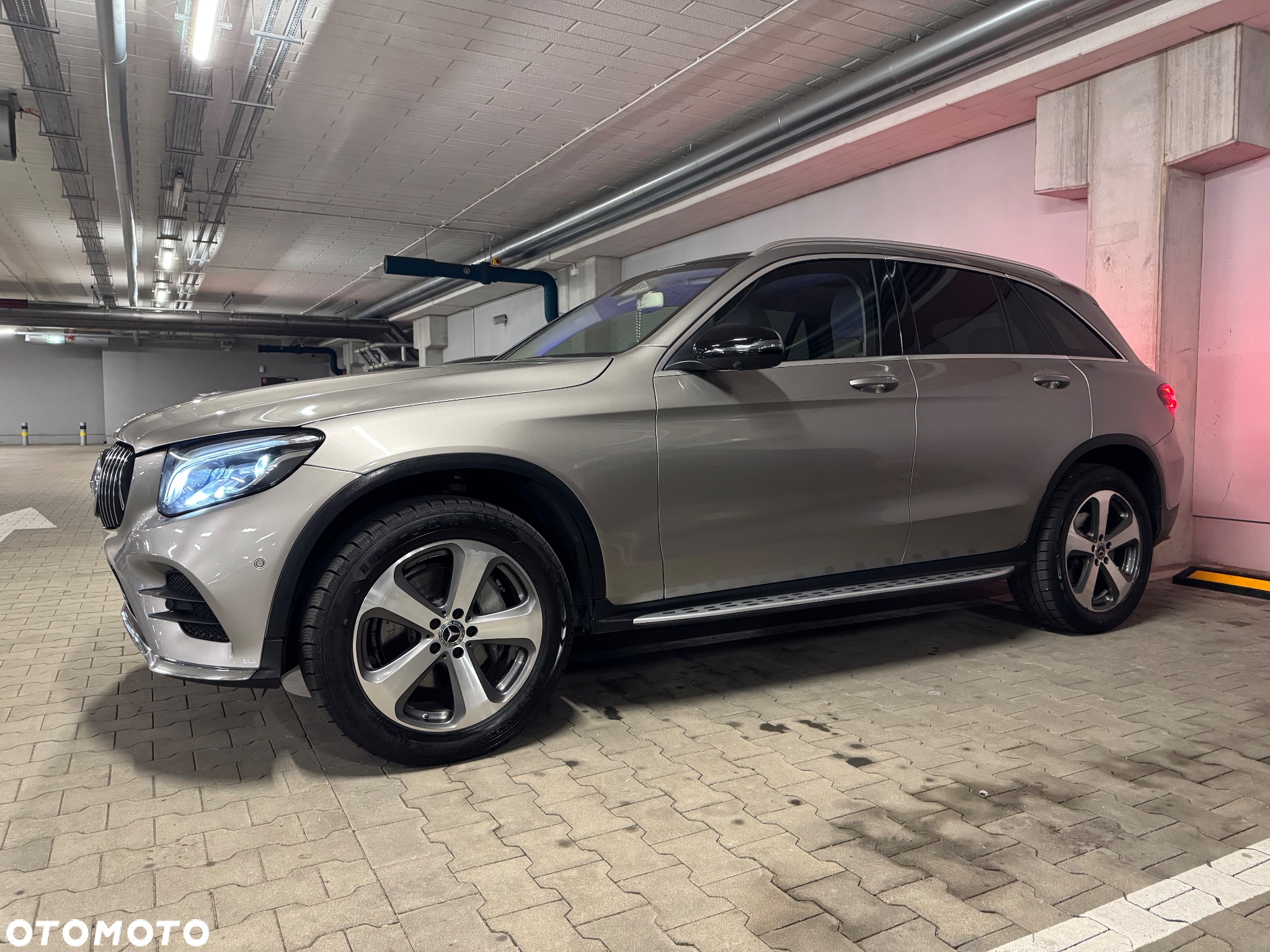 Mercedes-Benz GLC 300 4Matic 9G-TRONIC - 13