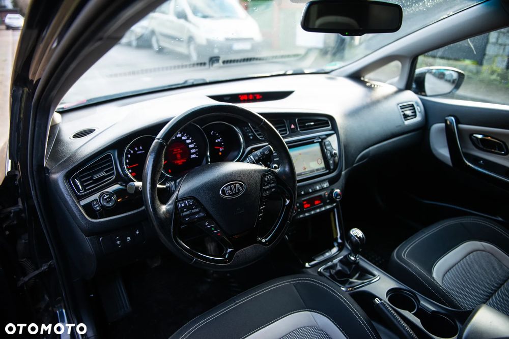 Kia Ceed ver-1-6-gdi-business-line - 27