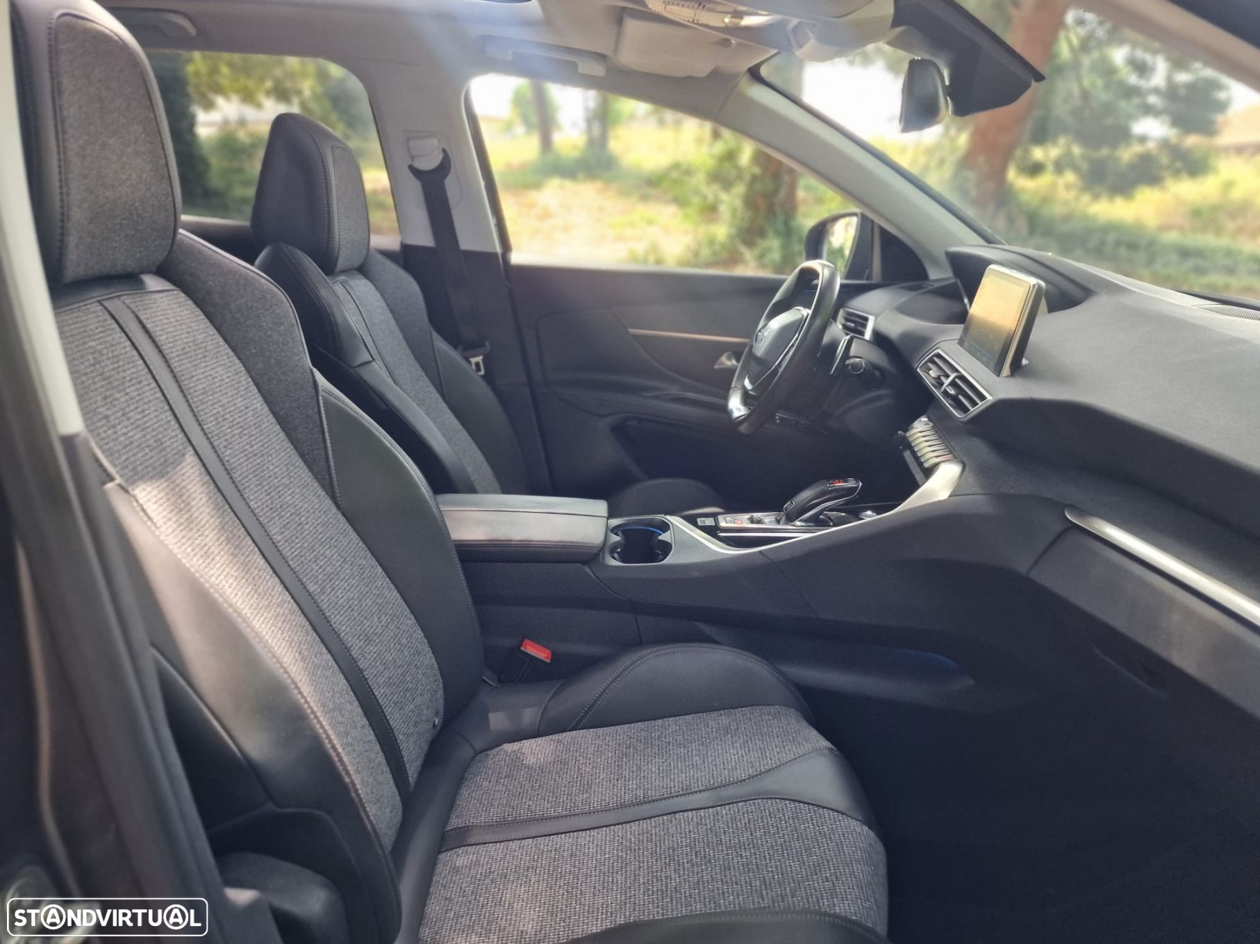 Peugeot 3008 1.2 PureTech GT Line Grip Control EAT6 - 25