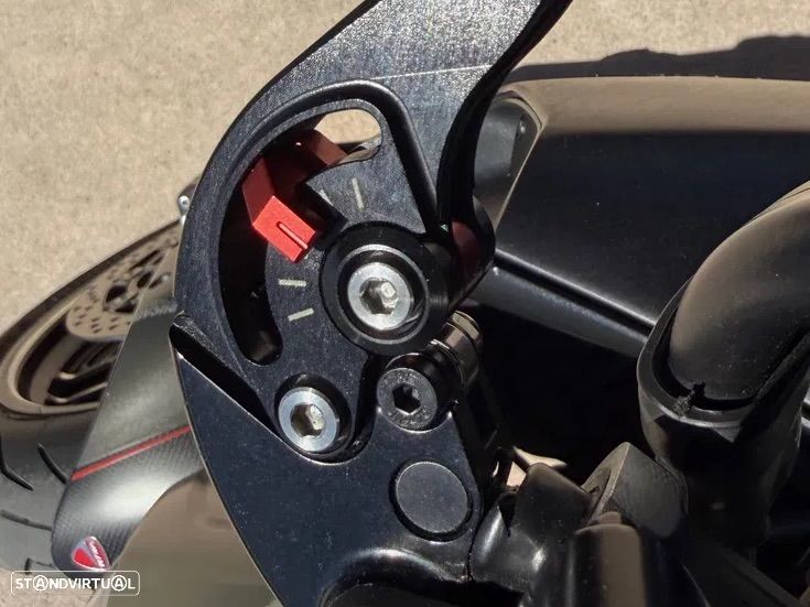 Ducati Diavel Carbon Edition Exclusive - 18