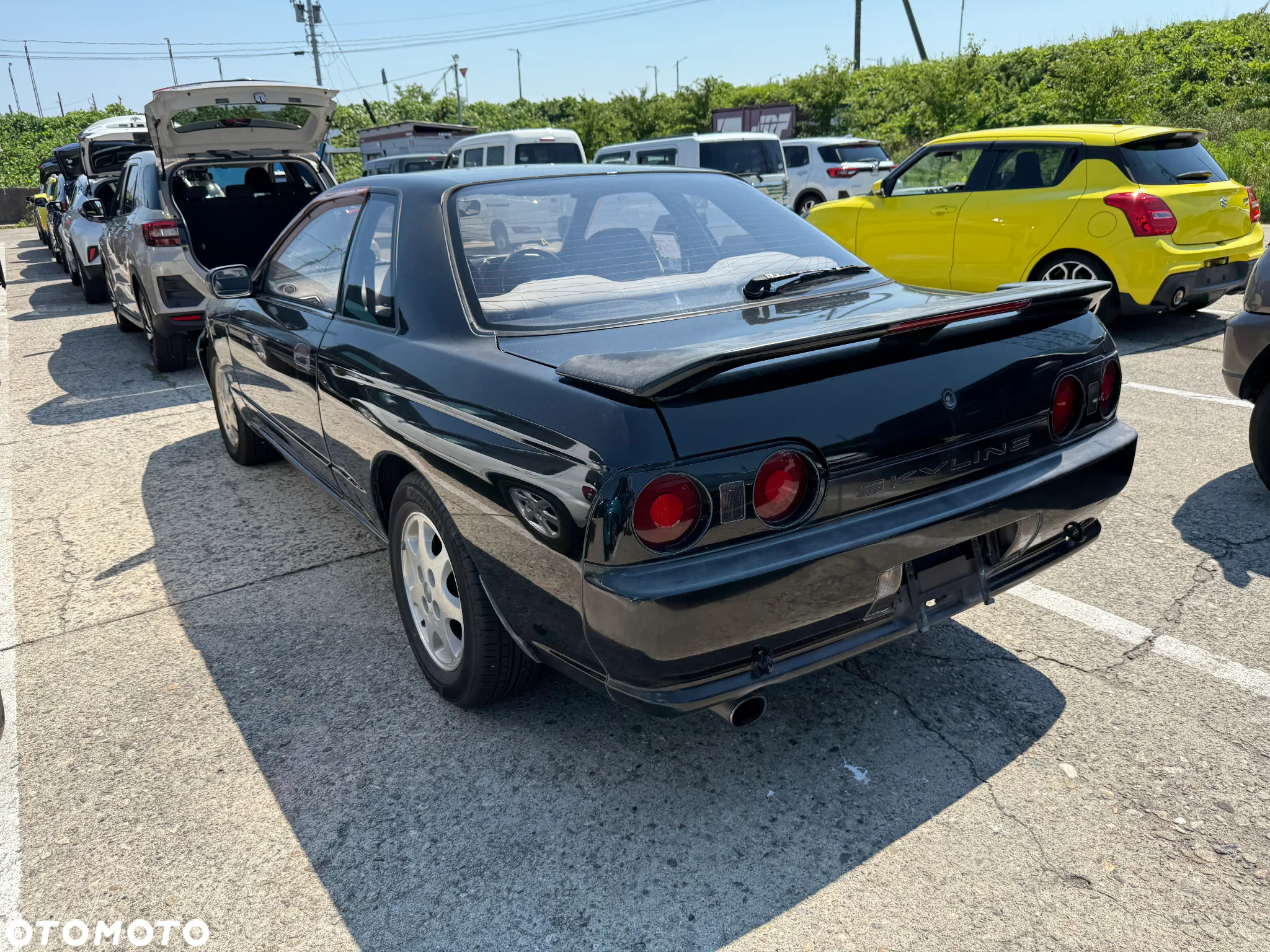 Nissan Skyline - 2