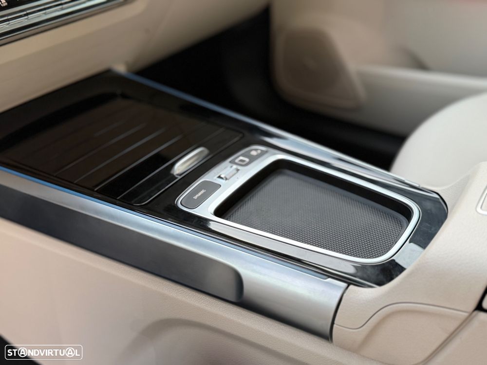 Mercedes-Benz EQB 250 Electric Art - 18