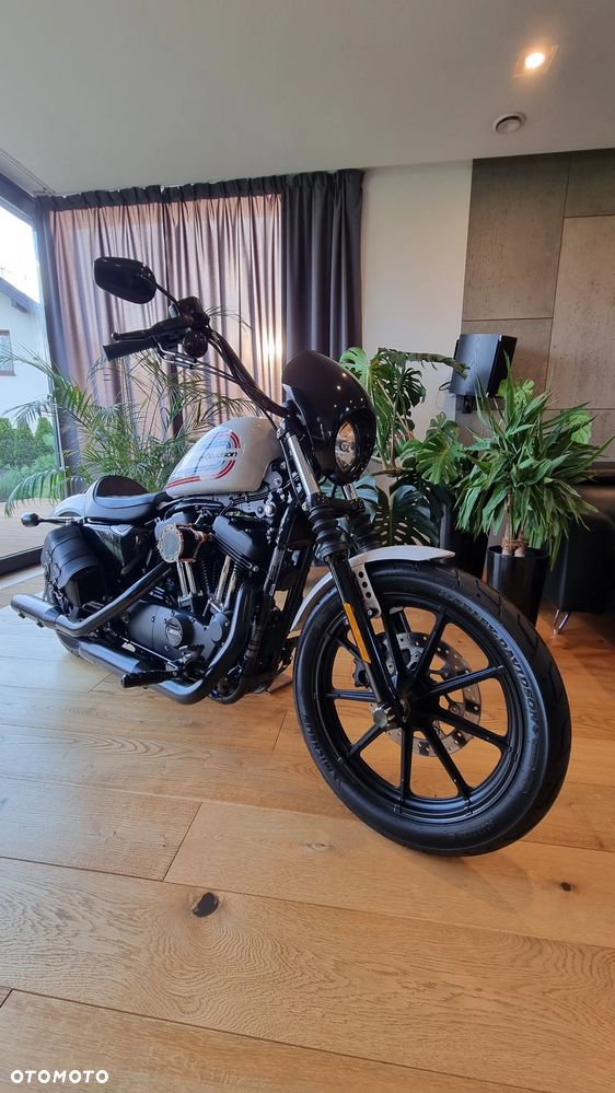Harley-Davidson Sportster - 2