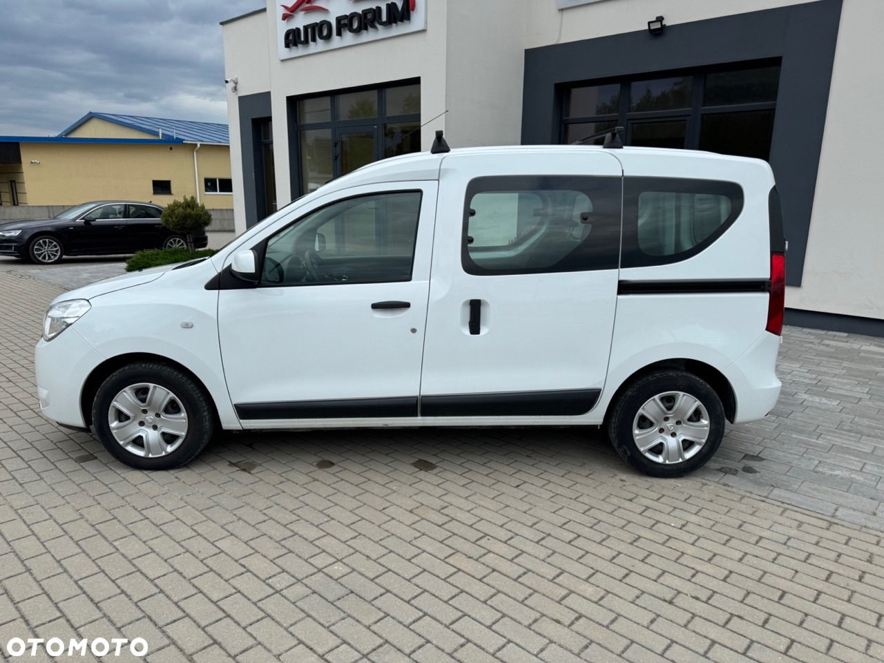 Dacia Dokker 1.6 SCe Laureate - 8