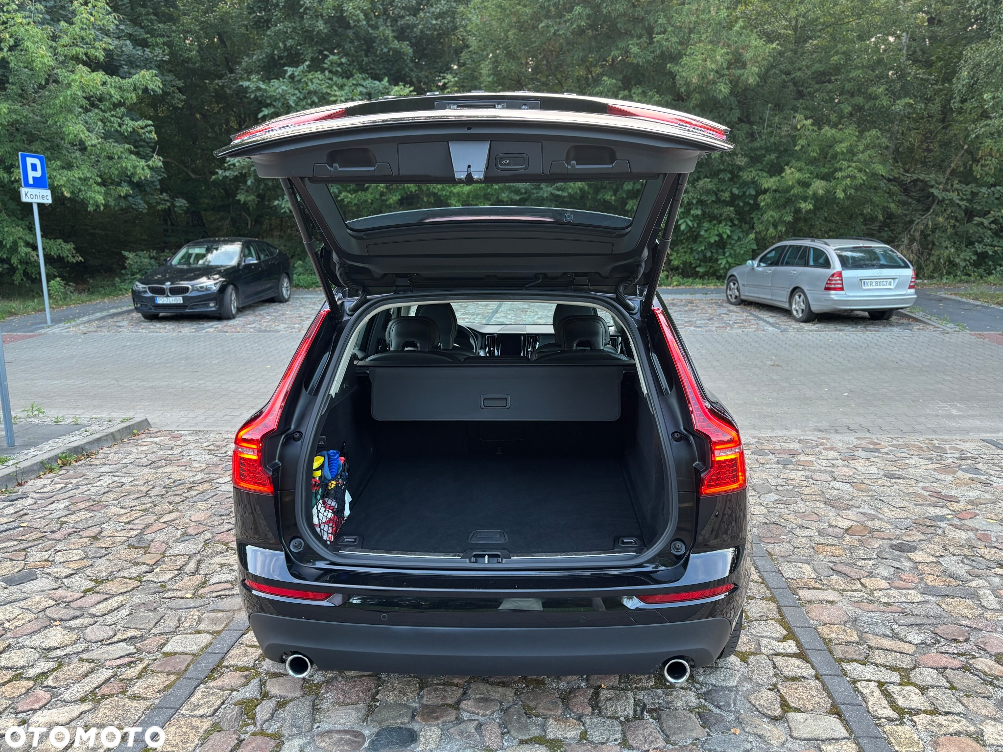 Volvo XC 60 D4 AWD Momentum - 9