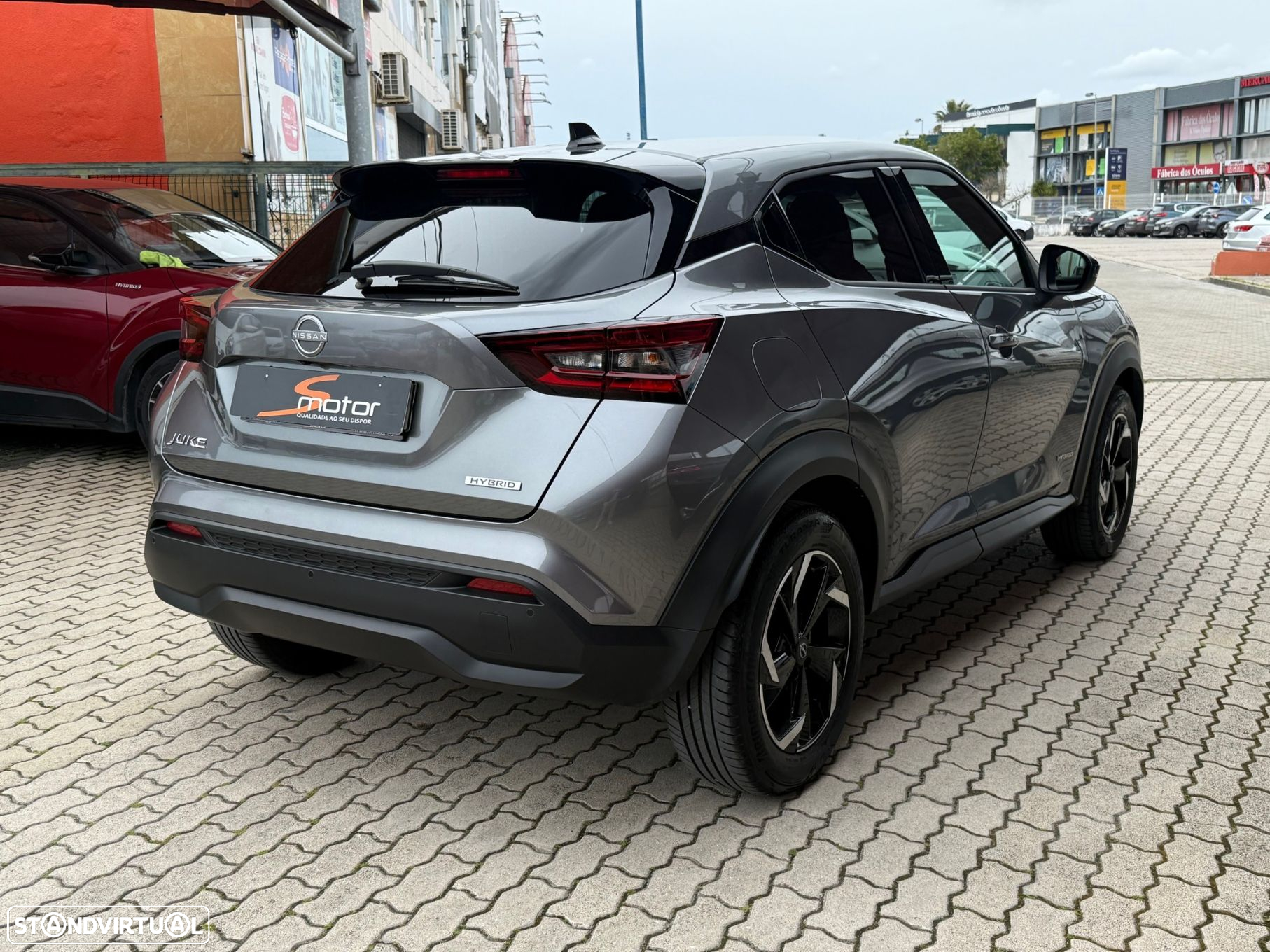Nissan Juke 1.6 Hybrid N-Design Silver - 4