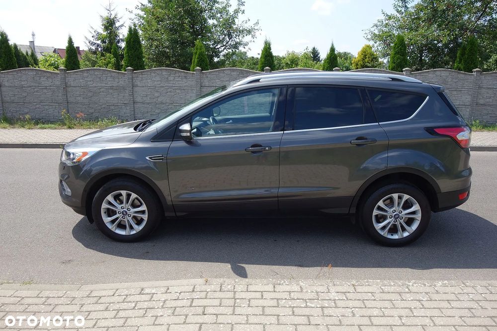 Ford Kuga 2.0 TDCi 4x4 Titanium - 33