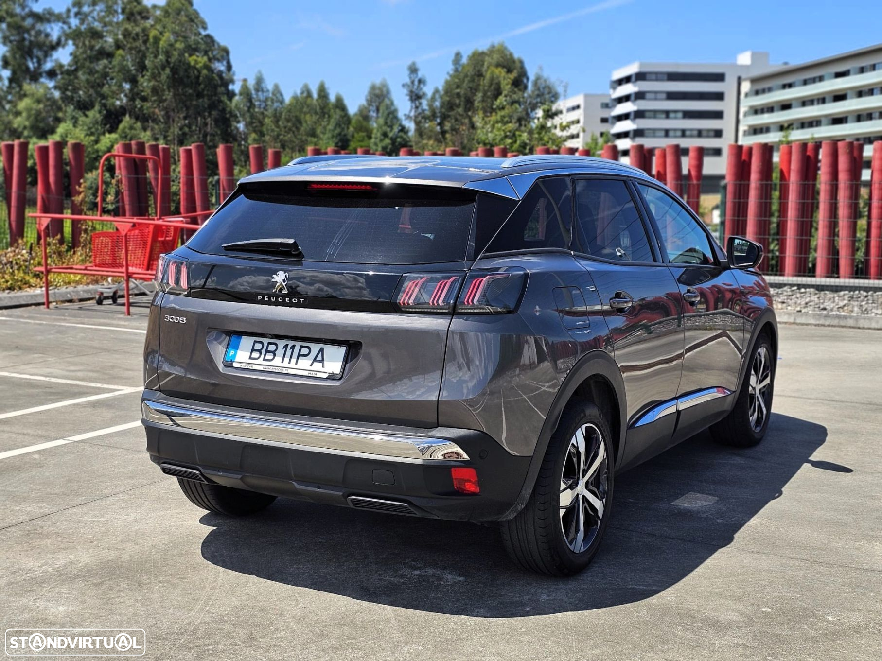 Peugeot 3008 1.5 BlueHDi Allure EAT8 - 5
