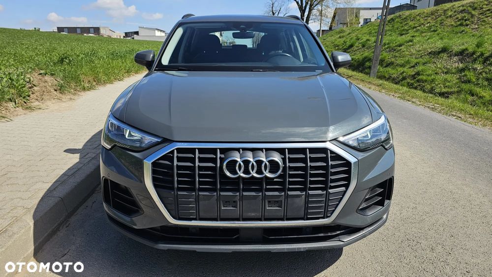 Audi Q3 35 TFSI S tronic - 4