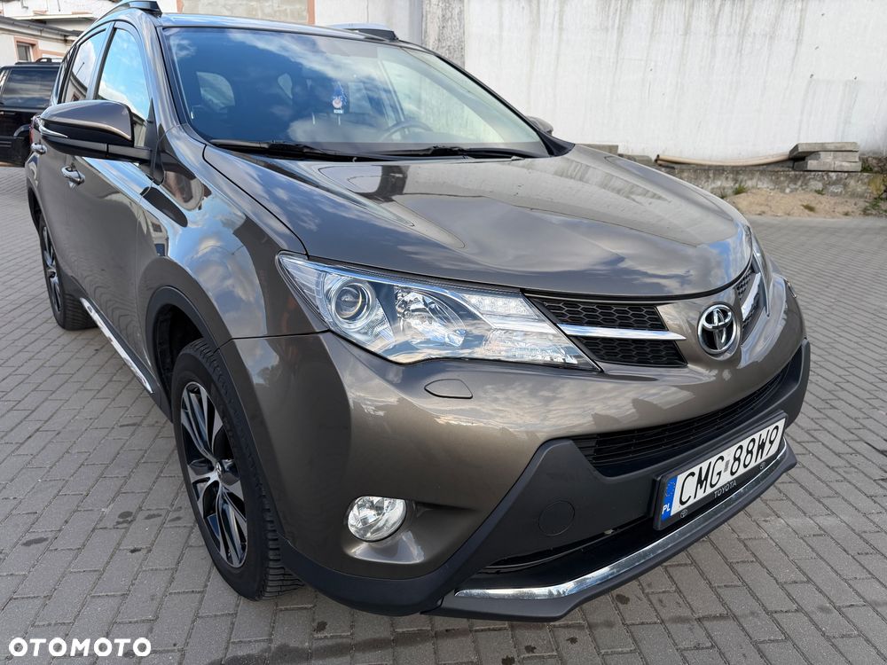 Toyota RAV4 2.0 D-4D Premium 4x2 - 2