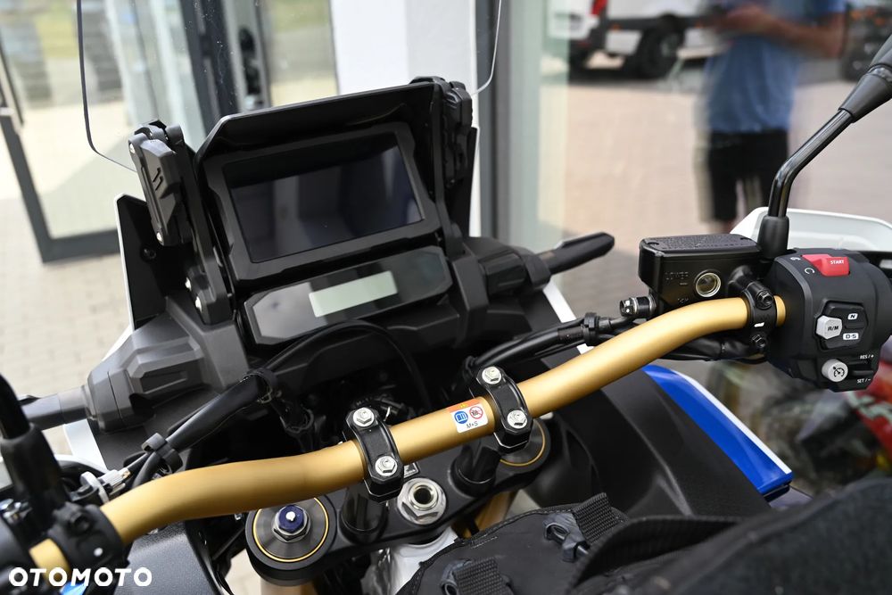 Honda CRF - 33