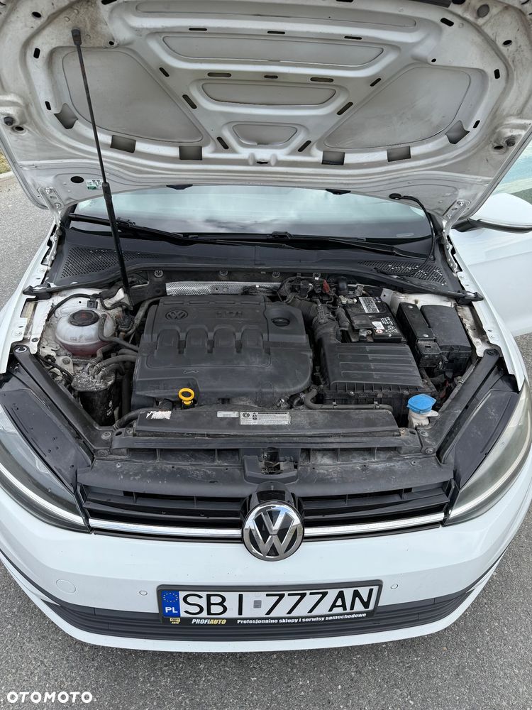 Volkswagen Golf 1.6 TDI BMT Comfortline - 8