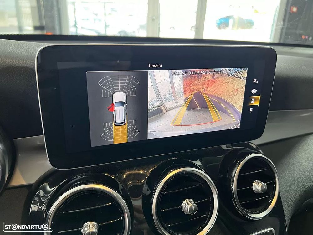 Mercedes-Benz GLC 300 de 4Matic 9G-TRONIC - 13