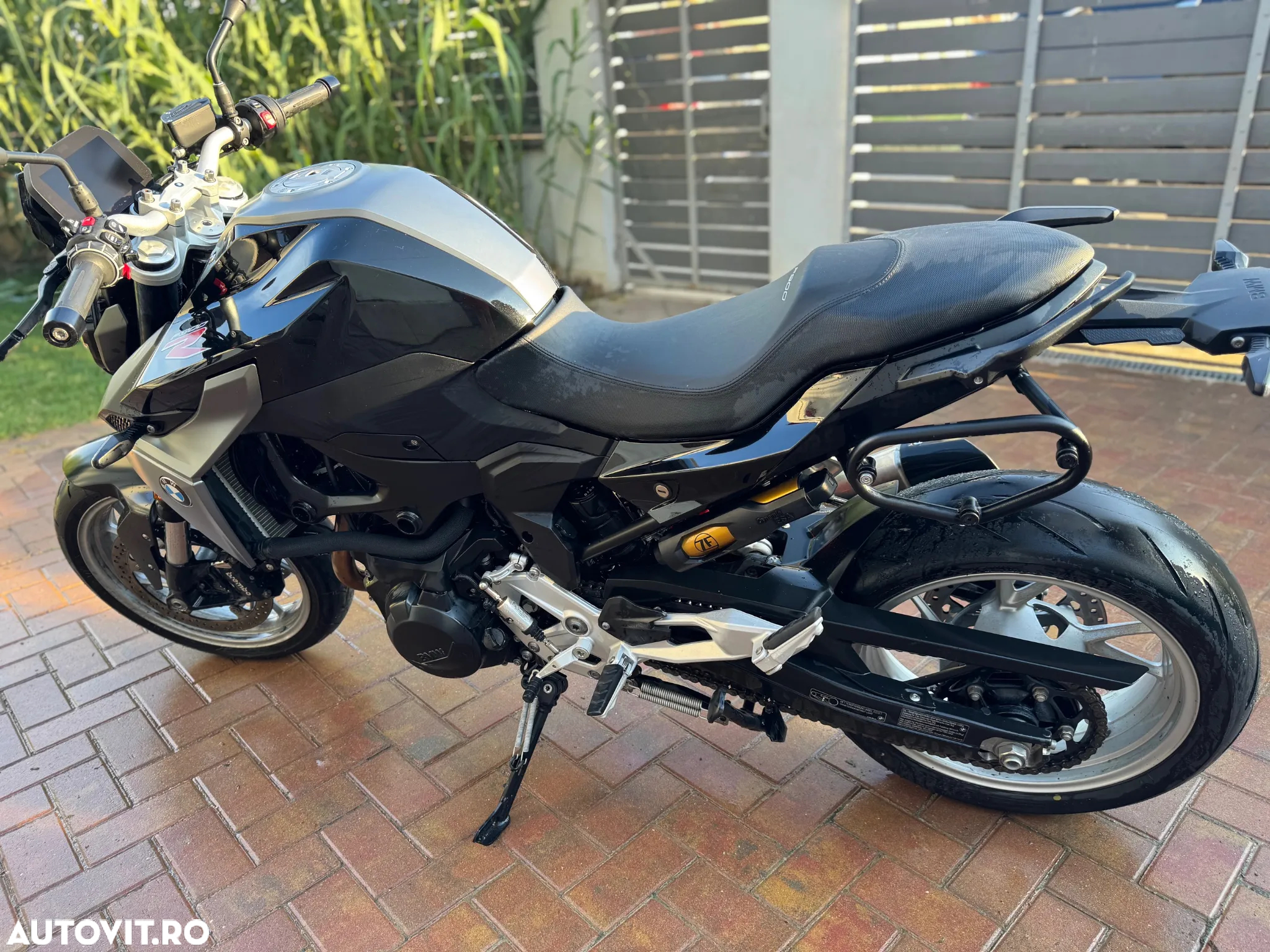 BMW F900R - 5