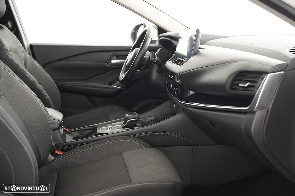 Nissan Qashqai 1.3 DIG-T N-Connecta Xtronic - 21