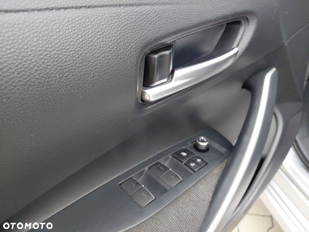 Toyota Corolla 1.8 Hybrid Comfort - 20
