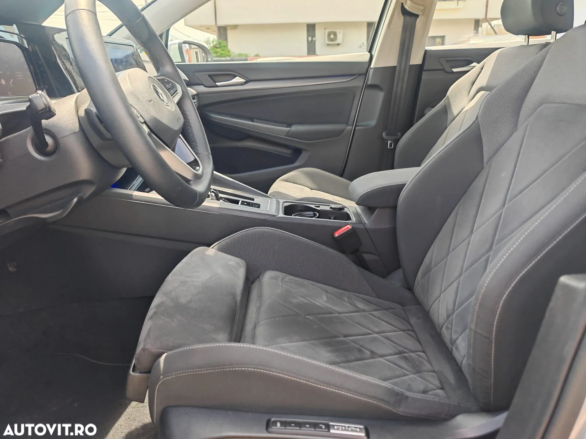Volkswagen Golf 1.4 eHybrid Style - 8