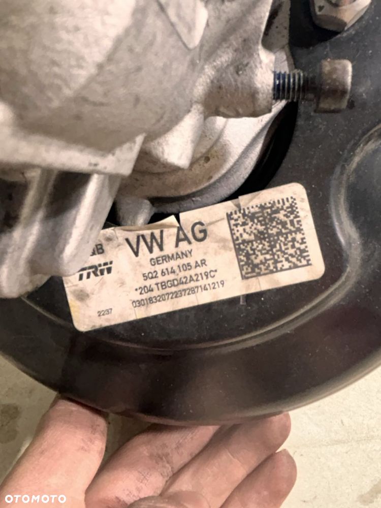 SERWO POMPA HAMULCOWA VW GOLF SEAT SKODA AUDI  5Q2 614 105 AR - 2
