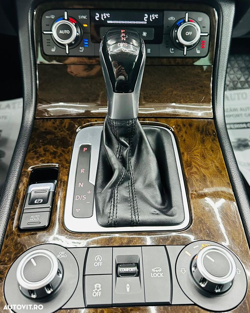 Volkswagen Touareg 3.0 V6 TDI Blue Motion DPF Automatik Exclusive - 27