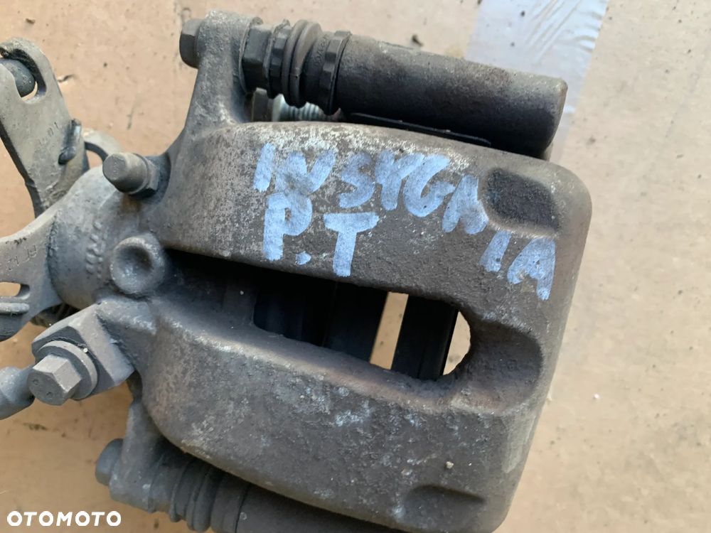 Zacisk hamulcowy prawy tył tylny prawy Opel Insignia A - 4