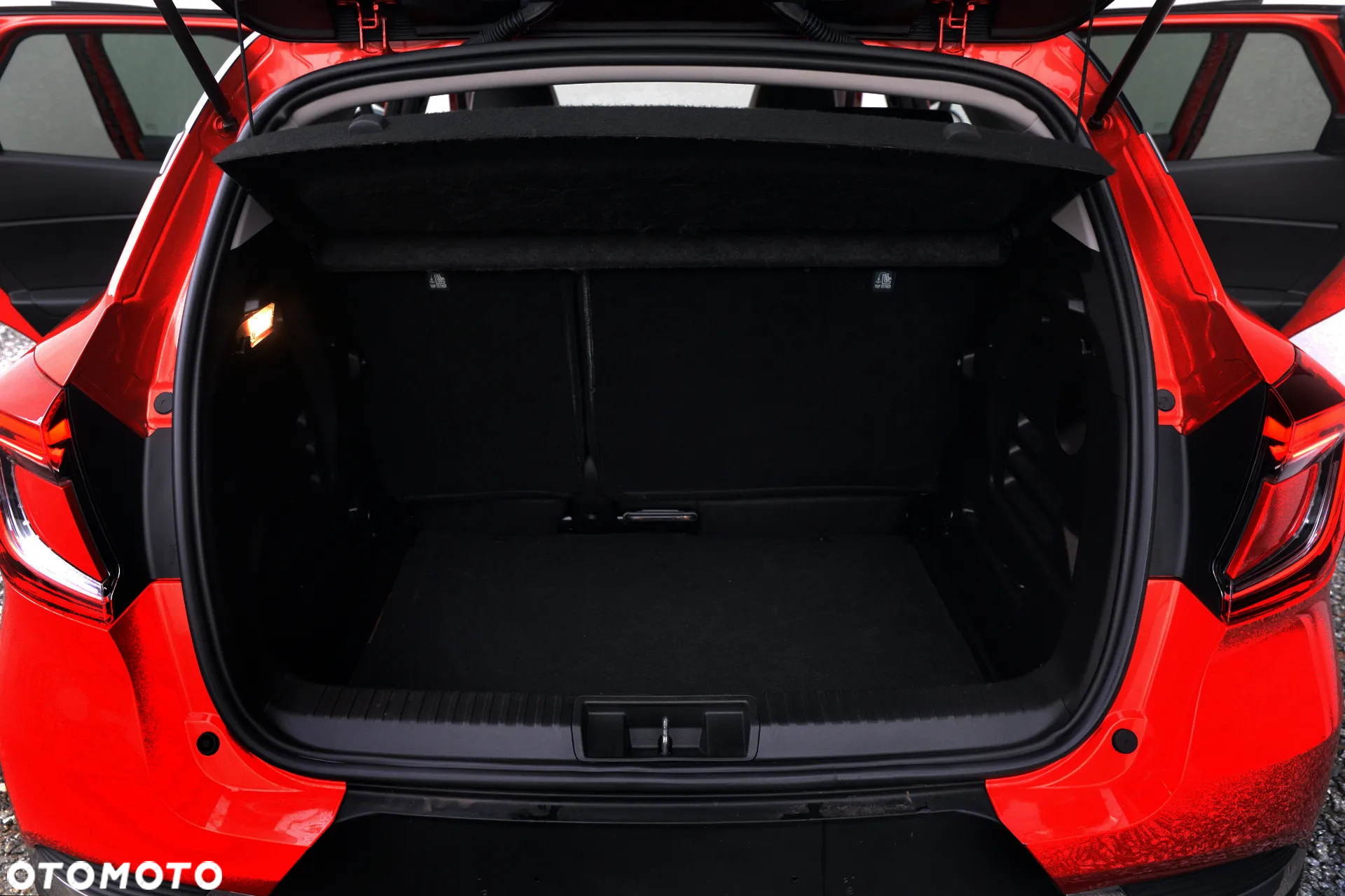 Renault Captur 1.3 TCe Intens EDC - 22