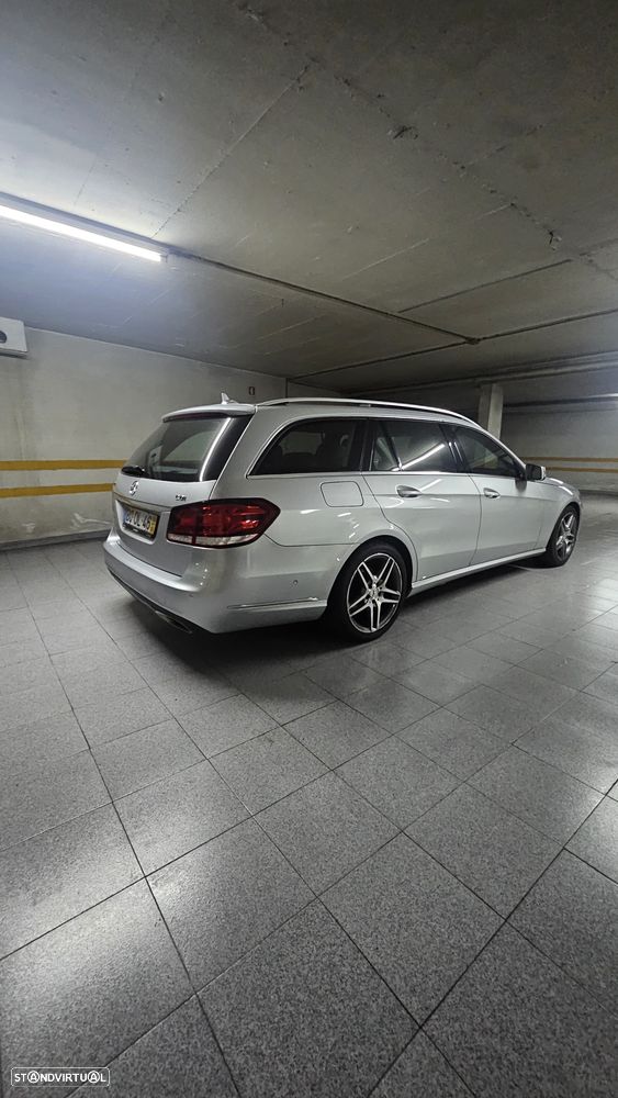 Mercedes-Benz E 220 BlueTEC Avantgarde Auto. - 4