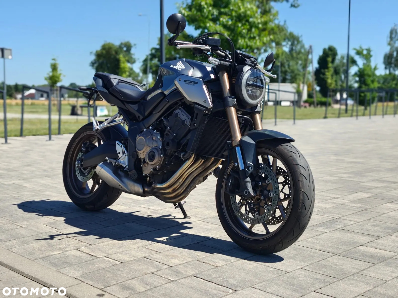 Honda CB - 3