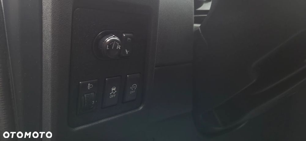 Nissan Qashqai 1.6 dCi 4 x 4 DPF Start/Stop tekna - 31