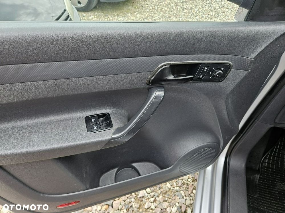 Volkswagen Caddy - 12