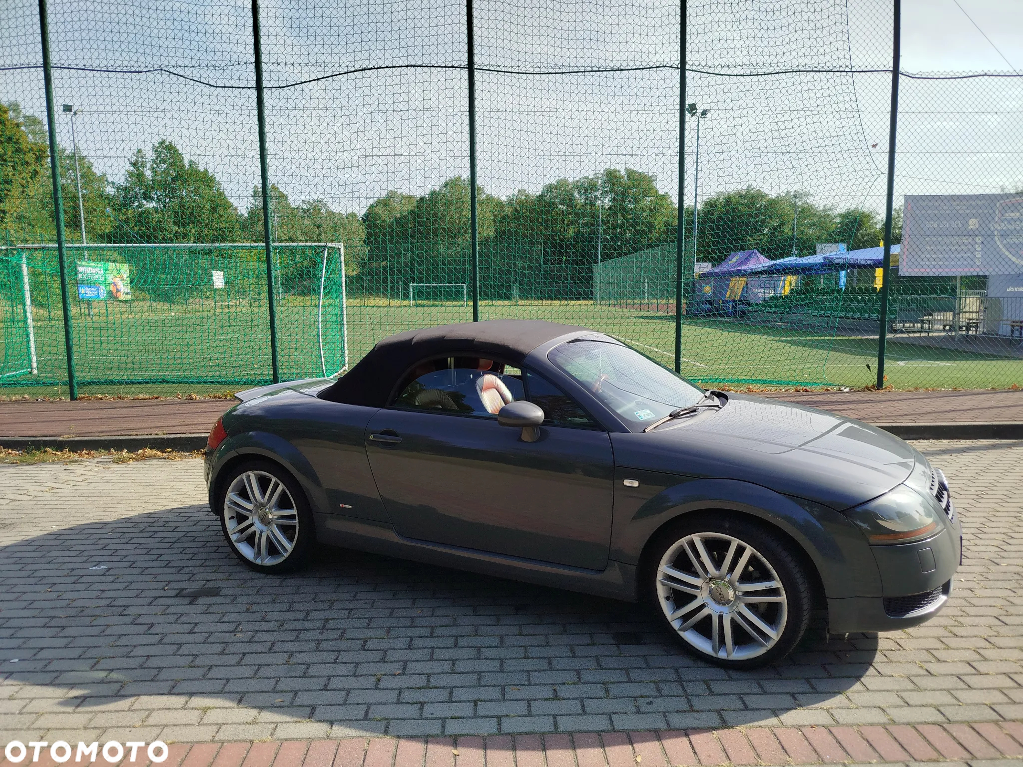 Audi TT Roadster 1.8T - 13
