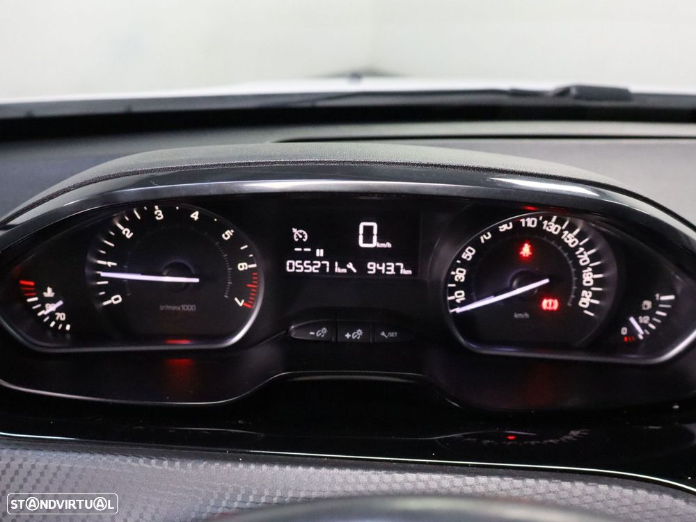 Peugeot 2008 1.2 PureTech Style - 10