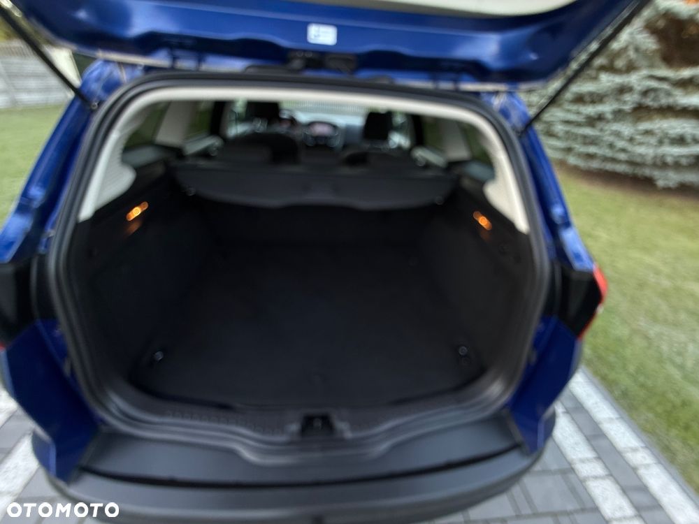 Ford Focus - 24