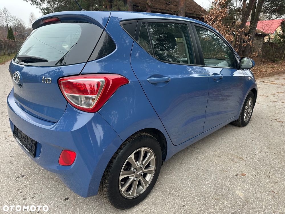 Hyundai i10 1.0 Premium - 11