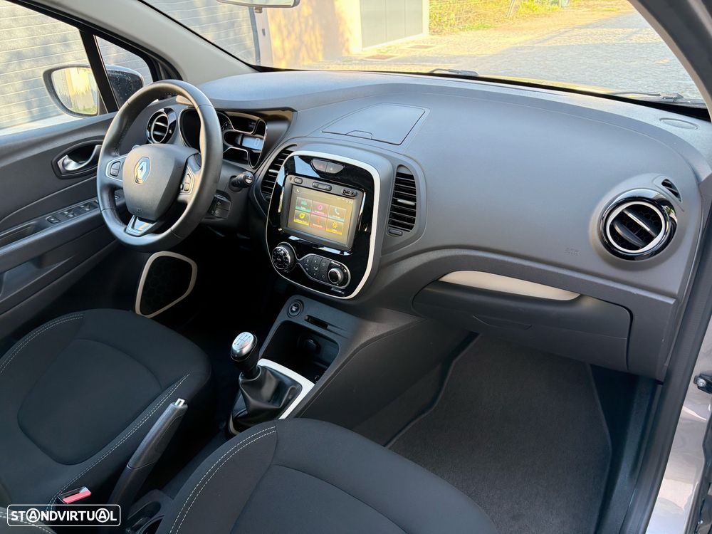 Renault Captur 0.9 TCE Exclusive - 25