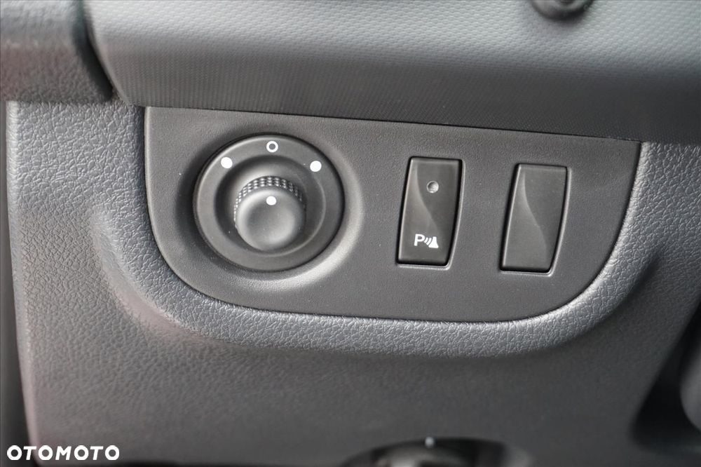 Dacia Sandero 1.2 16V Laureate - 9