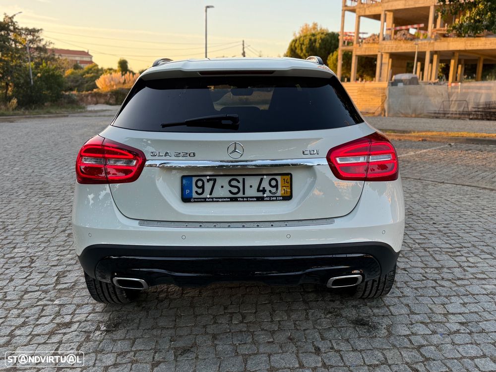 Mercedes-Benz GLA 220 CDI 4Matic 7G-DCT — photo 4