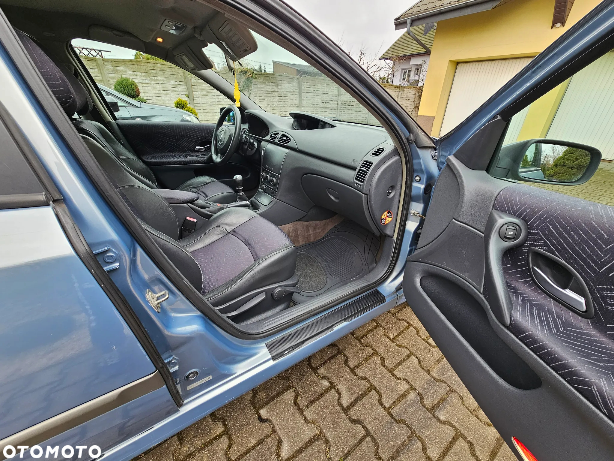 Renault Laguna 1.9 dCi Expression - 5