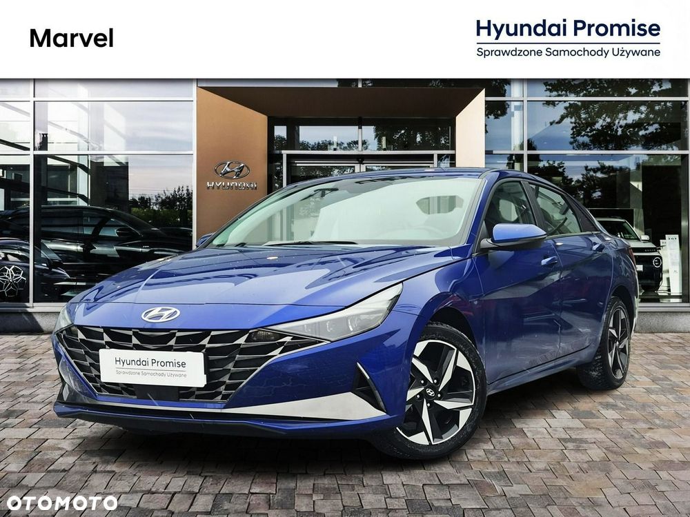 Hyundai Elantra - 2