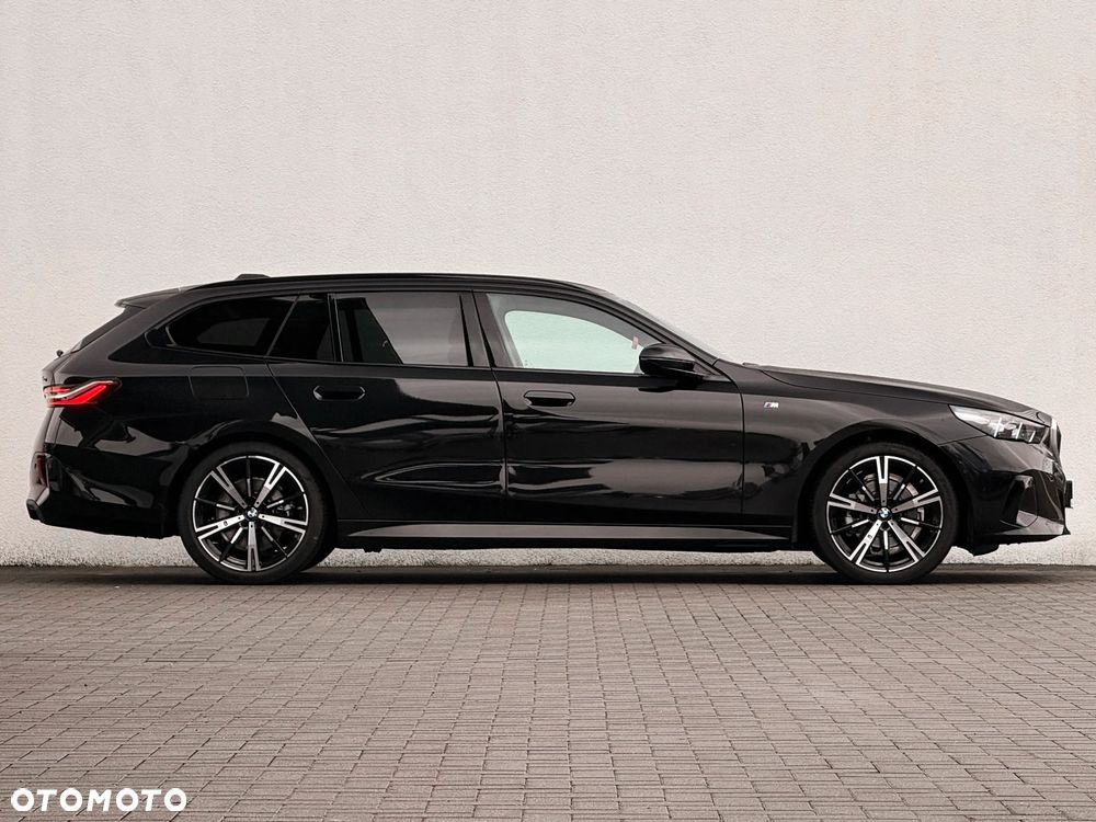 BMW Seria 5 520i - 4