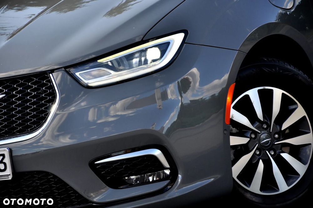 Chrysler Pacifica - 6