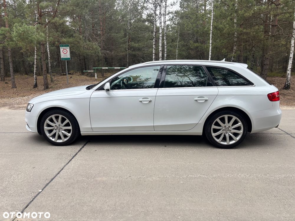 Audi A4 Avant 2.0 TDI DPF multitronic Attraction - 8