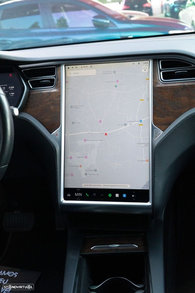 Tesla Model X 75D AWD - 17