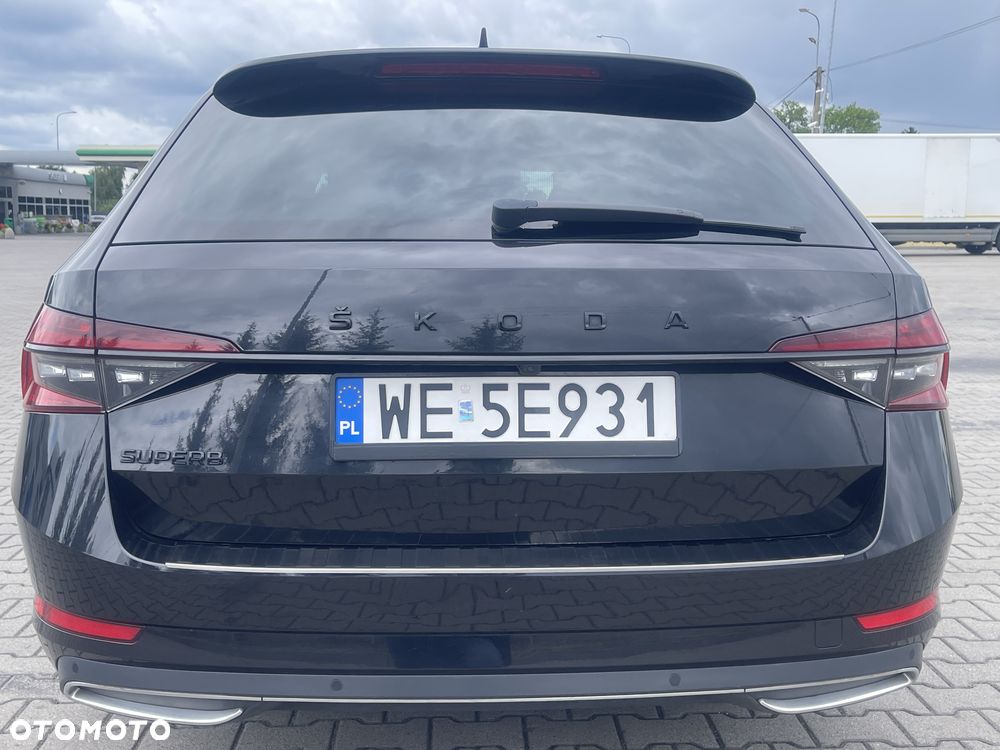 Skoda Superb 2.0 TDI SCR Sportline DSG - 6
