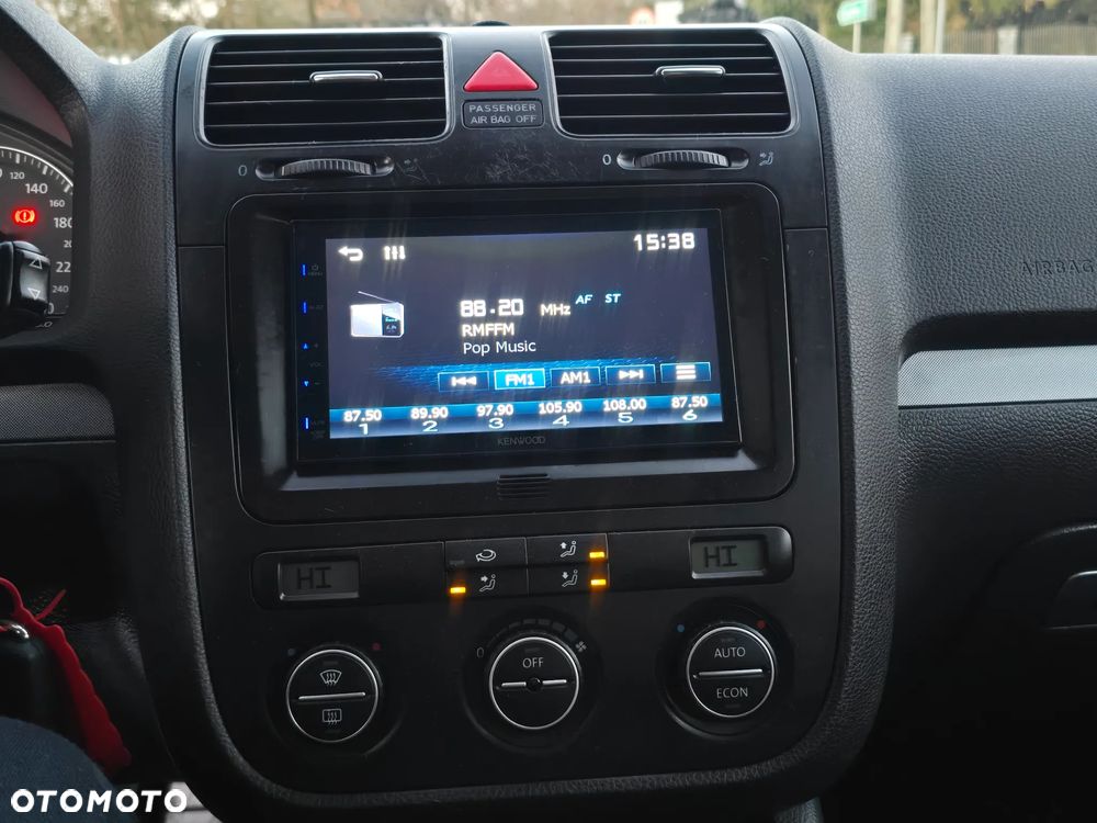 Volkswagen Jetta 1.6 United - 33